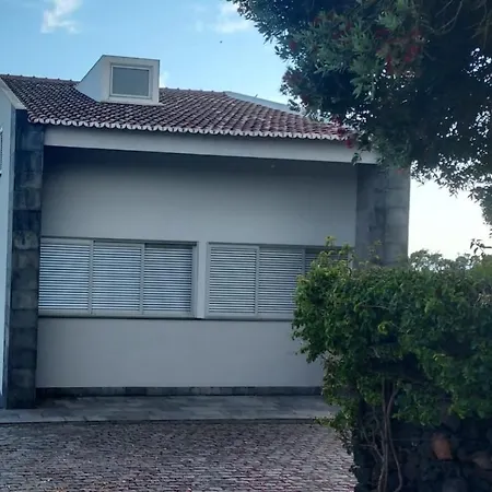 펜션 Vivenda Moura, *